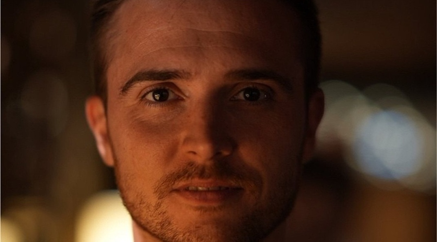 纳斯达克指数现已突破19100.00大关,最新报19099.84,日内涨幅达到0.39%